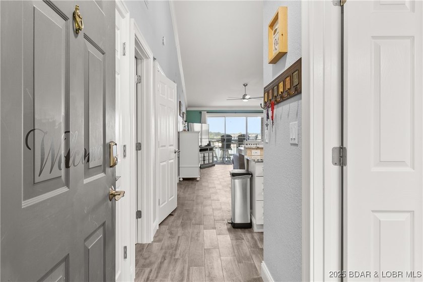 WHAT A VIEW! Freshly remodeled with custom showers and new - photo 8