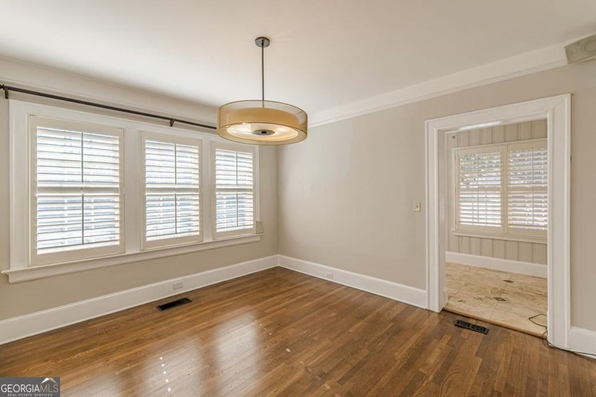 Beautiful four-sided brick home just steps from Woodward - photo 15