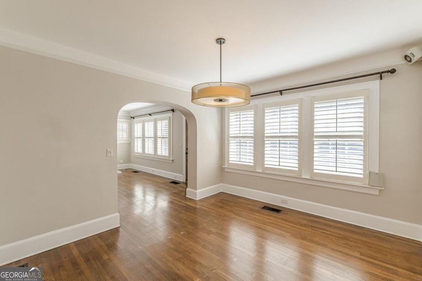 Beautiful four-sided brick home just steps from Woodward - photo 21