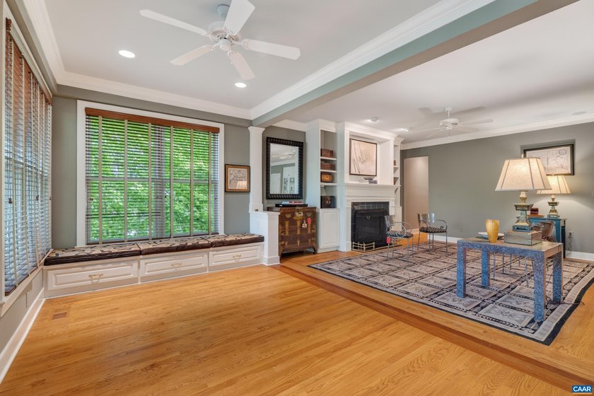 oBeautifully positioned home along the 8th fairway in Glenmore - photo 25