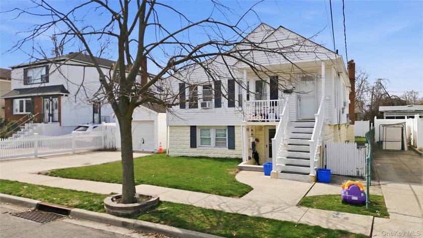 Exceptional opportunity in the heart of East Rockaway! This - photo 4