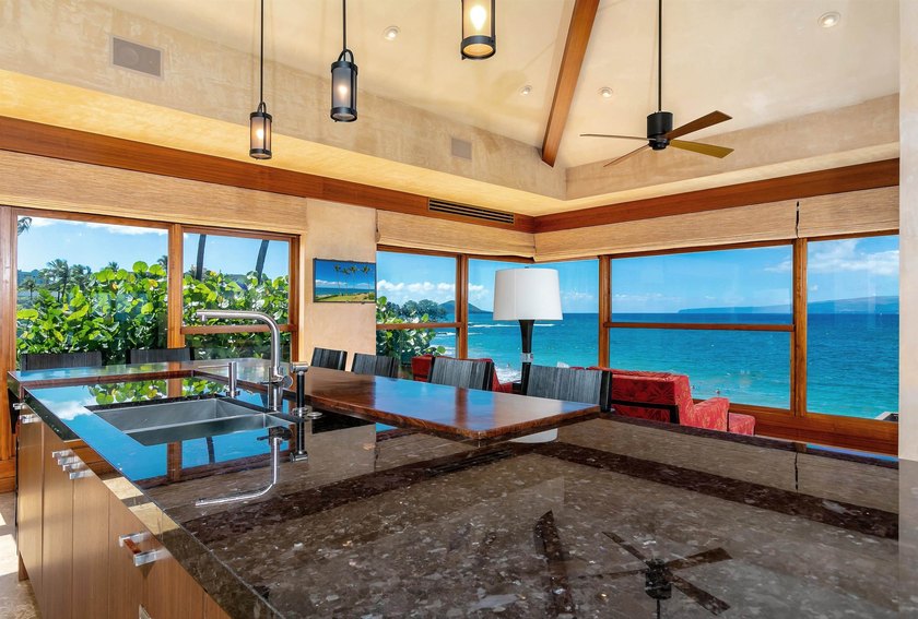 FABULOUS world class Wailea Point *double* unit with a MOST - photo 15