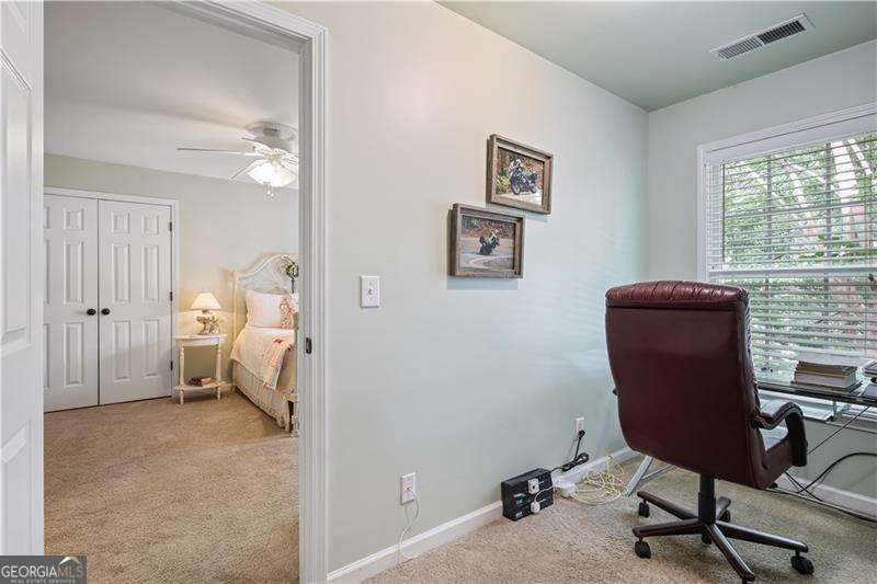Welcome to this lovely custom ranch home with a bonus room! From - photo 28