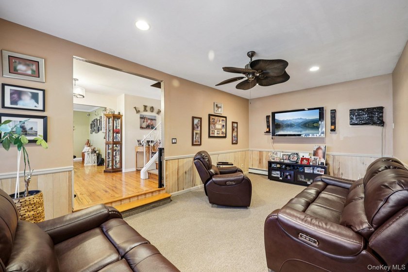 HOUSE FULLY AVAILABLE!! Welcome to this beautifully maintained - photo 8