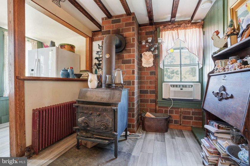 Imagine owning a home with a story to tell. 706 Old York Rd - photo 12