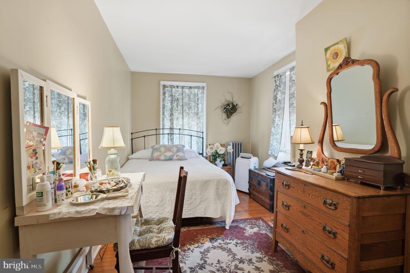 Imagine owning a home with a story to tell. 706 Old York Rd - photo 27