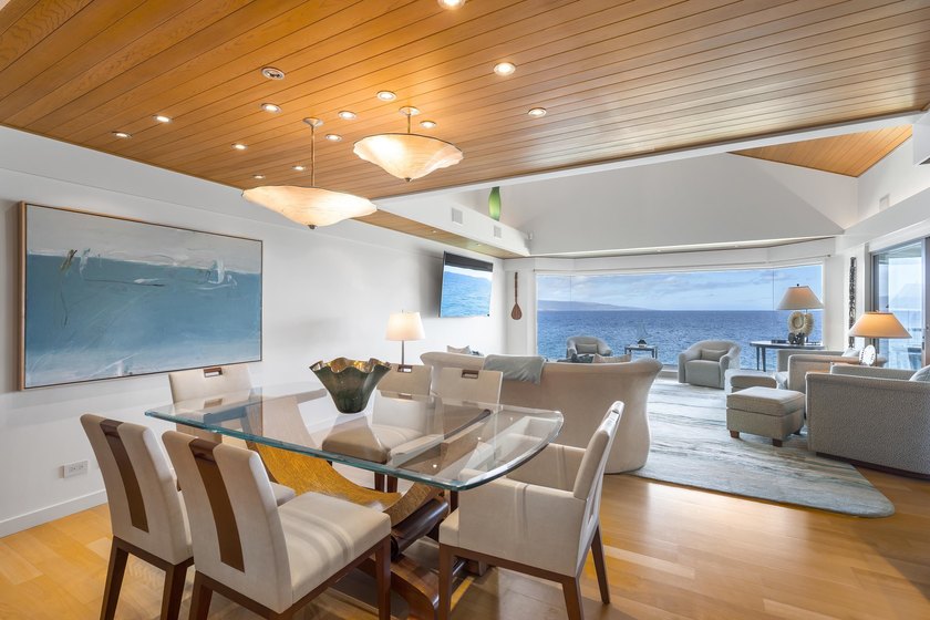 Positioned in the coveted front row of Wailea Point, Residence - photo 31