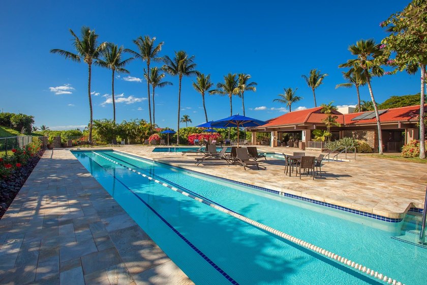 Positioned in the coveted front row of Wailea Point, Residence - photo 41