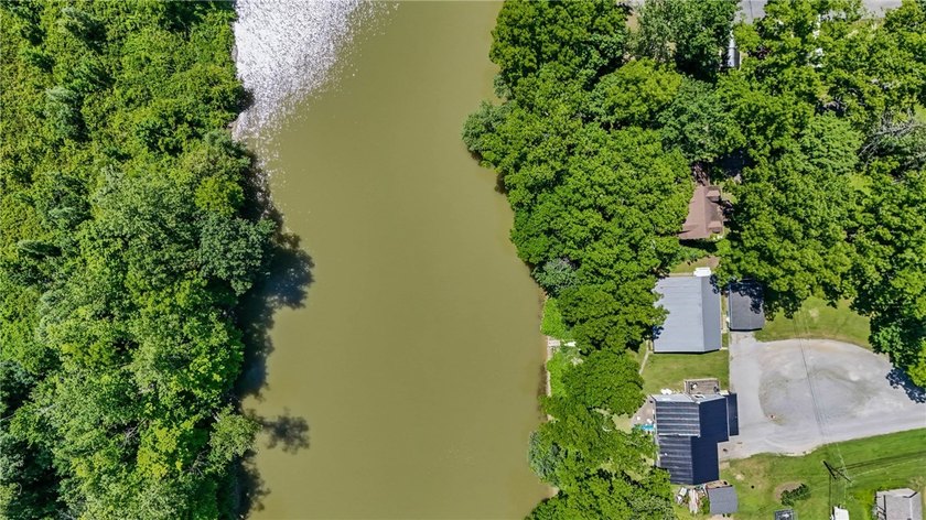 WATERFRONT OPPORTUNITIES LIKE THIS DON'T COME AROUND OFTEN! - photo 45