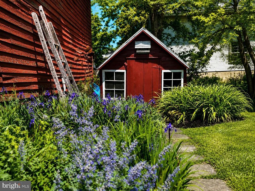 Imagine owning a home with a story to tell. 706 Old York Rd - photo 47