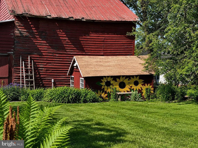 Imagine owning a home with a story to tell. 706 Old York Rd - photo 48
