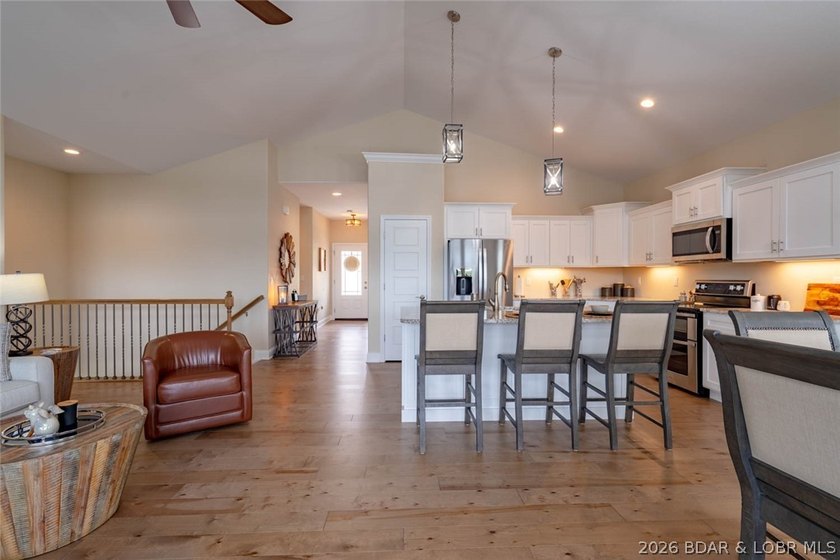Prime Lake View Villa at The Villas at Tuscany! This barely used - photo 12