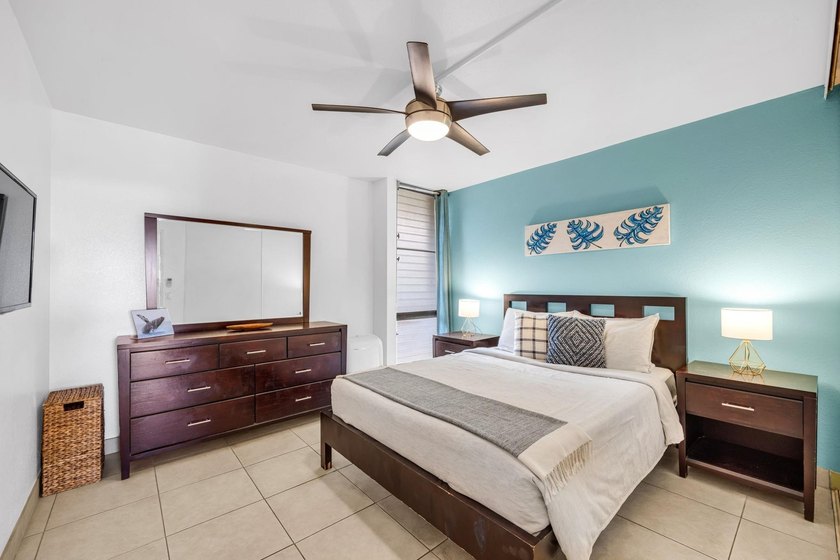 Inviting one-bedroom, one-bath condo in the highly regarded Maui - photo 14