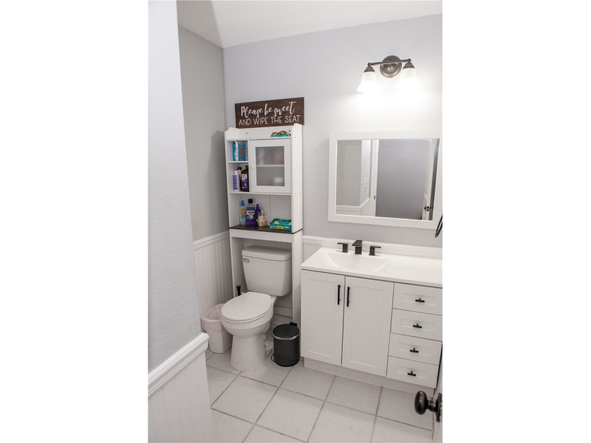 **Motivated Seller!** Spacious, updated, and move-in ready, this - photo 5