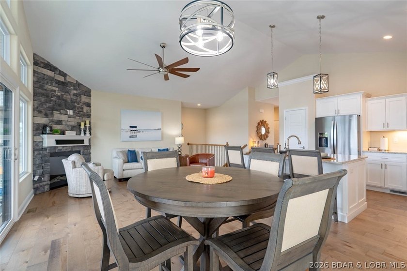 Prime Lake View Villa at The Villas at Tuscany! This barely used - photo 18