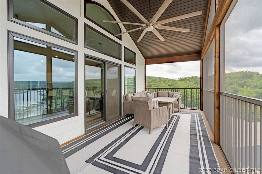 Prime Lake View Villa at The Villas at Tuscany! This barely used - photo 20
