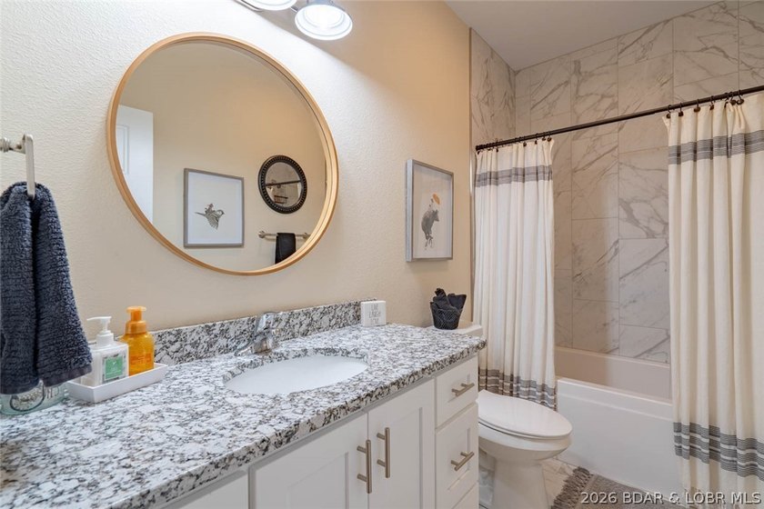 Prime Lake View Villa at The Villas at Tuscany! This barely used - photo 31