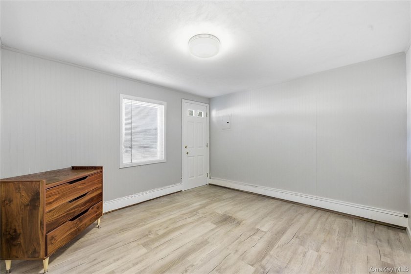 Welcome to this beautifully maintained home nestled in the heart - photo 30