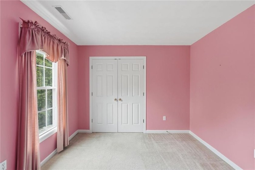 Welcome to Westford Woods! This beautifully maintained 4-bedroom - photo 35