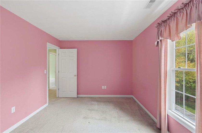 Welcome to Westford Woods! This beautifully maintained 4-bedroom - photo 36