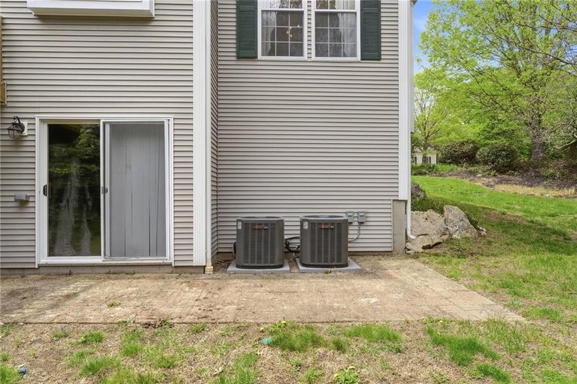 Welcome to Westford Woods! This beautifully maintained 4-bedroom - photo 46