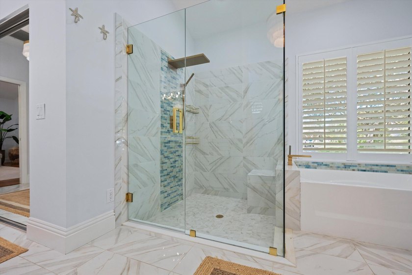 Resort-style living in Heritage Oaks. Located behind the 24-hour - photo 22