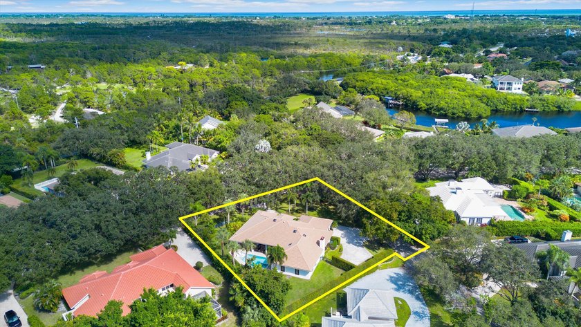 Resort-style living in Heritage Oaks. Located behind the 24-hour - photo 40