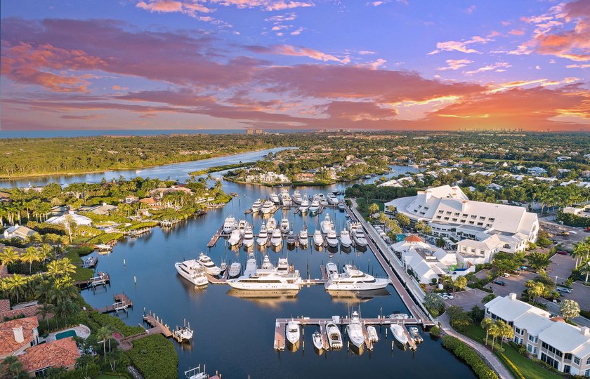 This extraordinary estate at 370 Eagle Drive feels like a - photo 41