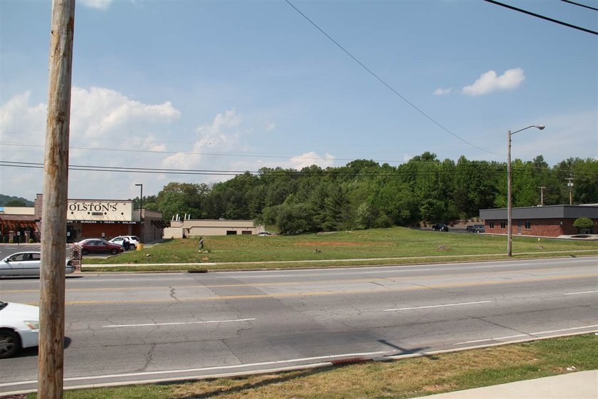 1.22 Acres next to Holstons. Property Can also be Leased for - photo 3