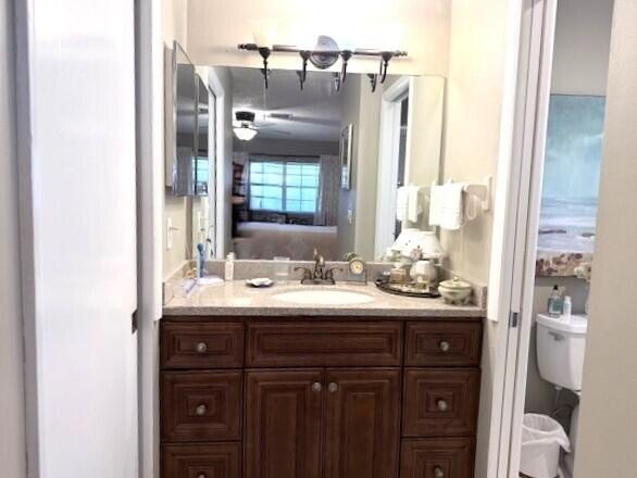 CONDO BEAUTIFUL!! This partially furnished end condo is updated - photo 17