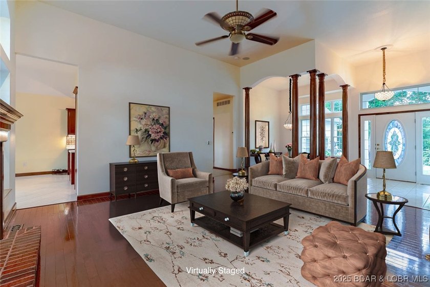Contractor-built home with attention to detail in The Estates - photo 2