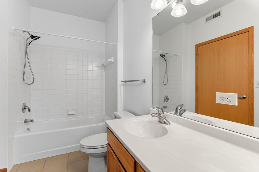 Welcome to this well-maintained 1-bedroom, 2-bath - photo 19