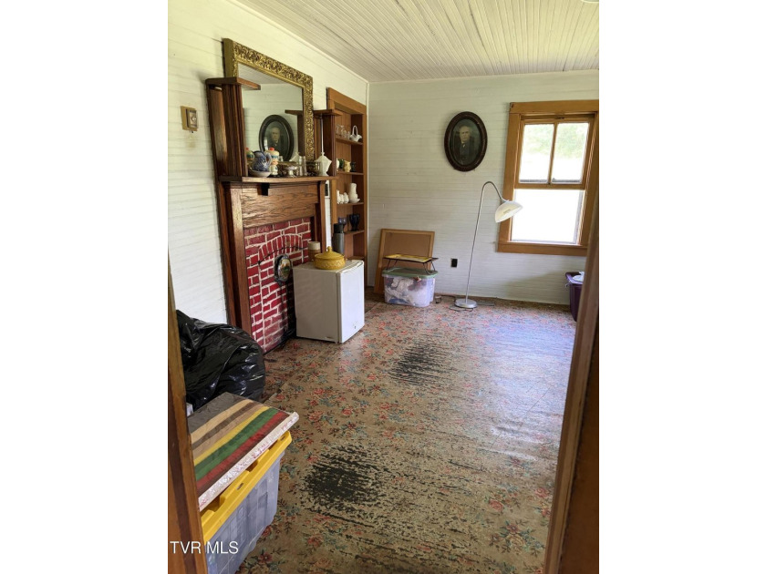 Don't miss this rare opportunity to own the mini farm you've - photo 12