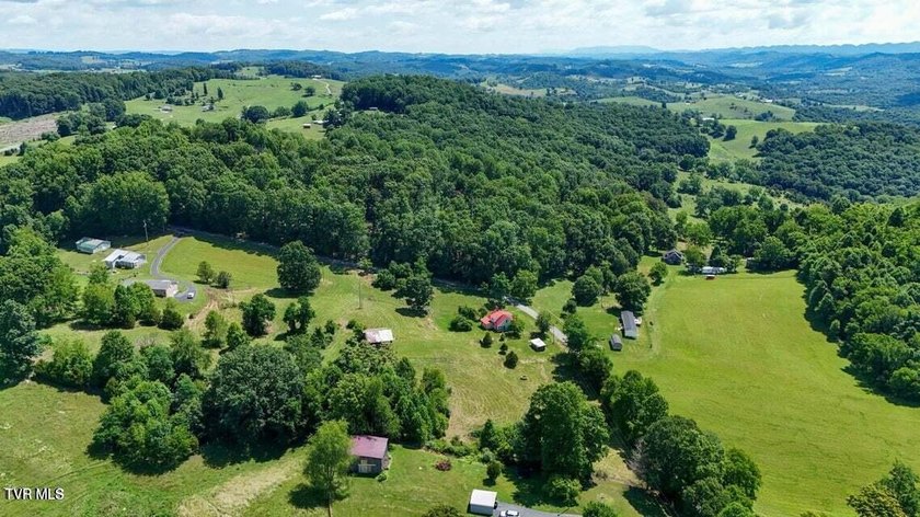 Don't miss this rare opportunity to own the mini farm you've - photo 24