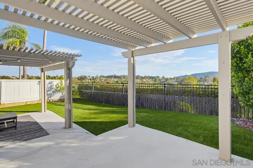 This lovely single-story, detached single-family home offers - photo 25