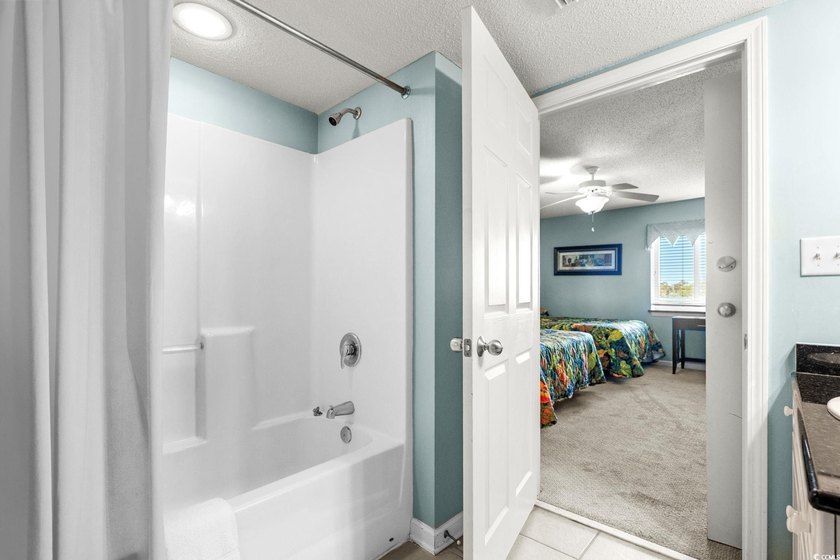 Incredible opportunity to purchase this 3 bed 3 bath waterway - photo 35