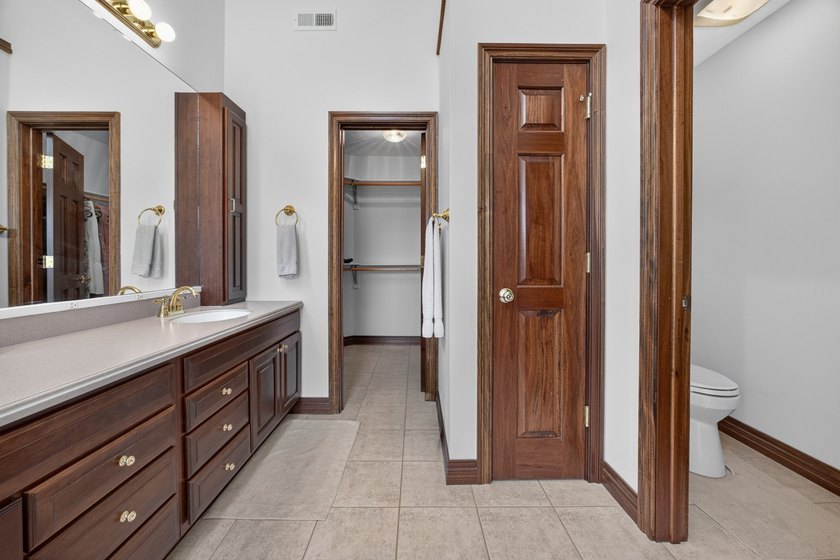 Welcome to this exceptional all-brick walkout 2-story home - photo 39