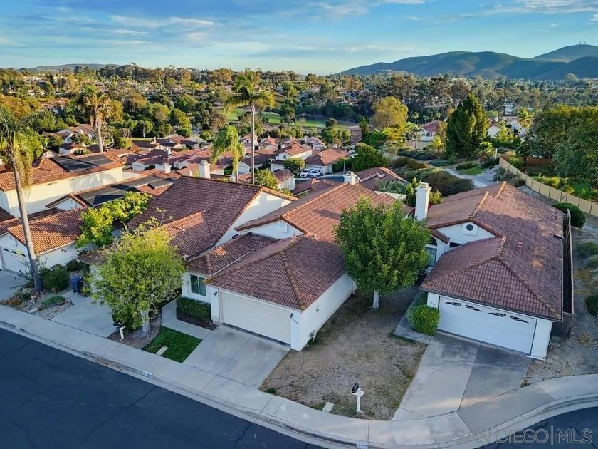 This lovely single-story, detached single-family home offers - photo 39