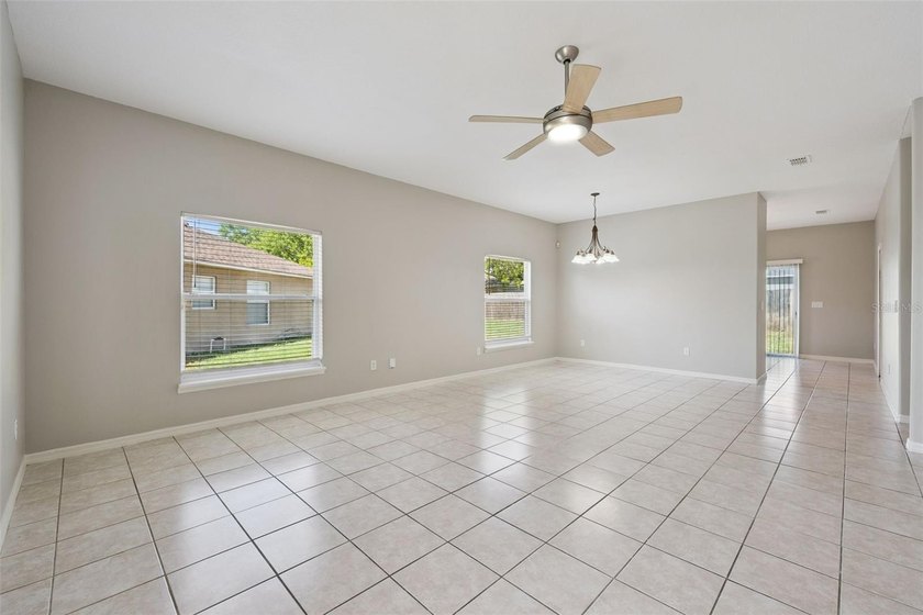 Freshly updated 3-bedroom, 2-bath home with 2-car garage on a - photo 6