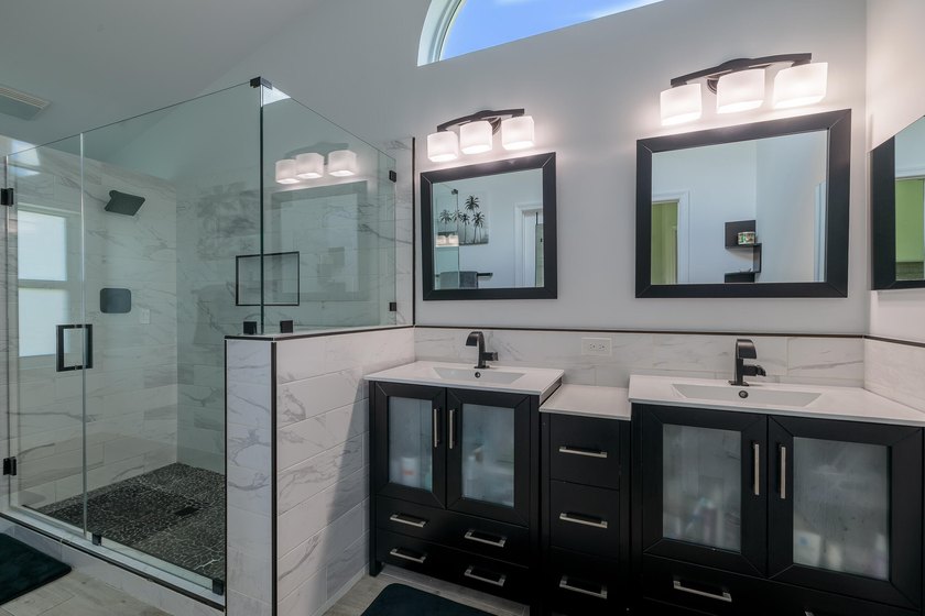 Step into this immaculate, model-like 3BR/2BA home with a den in - photo 17