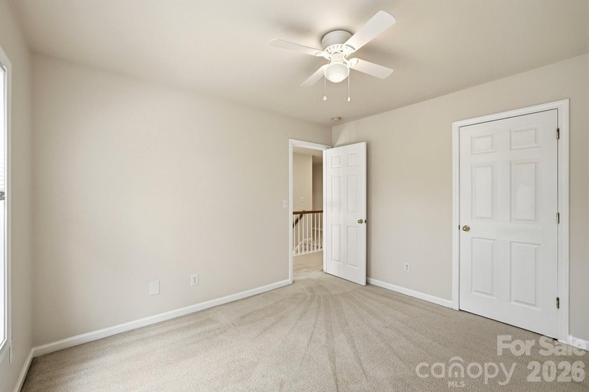 Welcome to this beautifully updated 5-bedroom, 3-bathroom home - photo 34