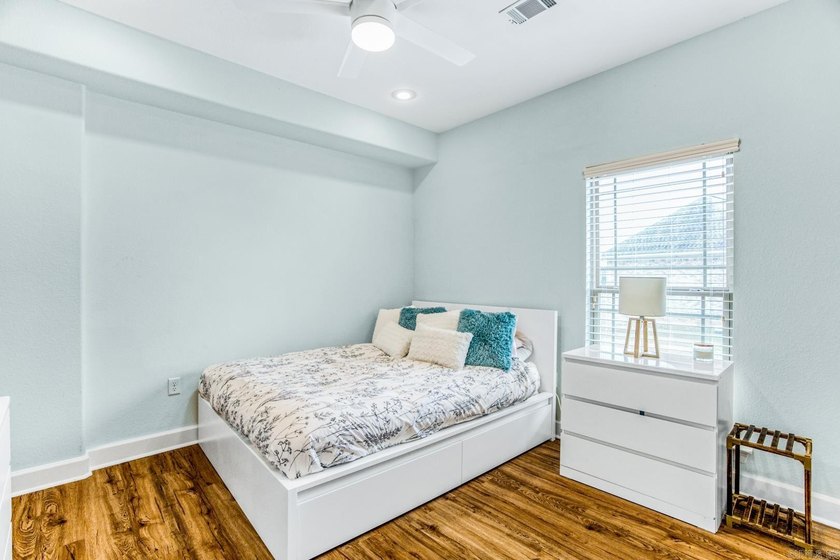 Experience luxury living with breathtaking Arkansas River views - photo 37