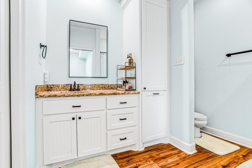 Experience luxury living with breathtaking Arkansas River views - photo 39