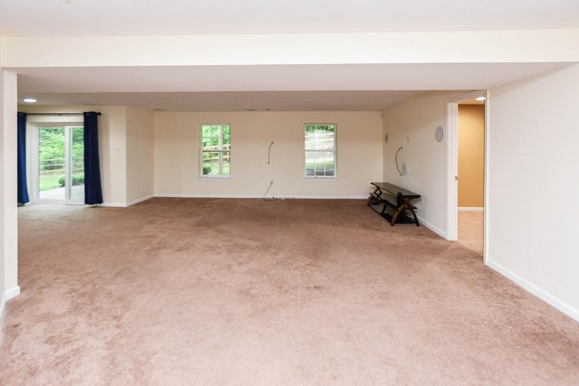 ***BACK on MARKET*** ***UPDATED*** Welcome to this beautiful - photo 42