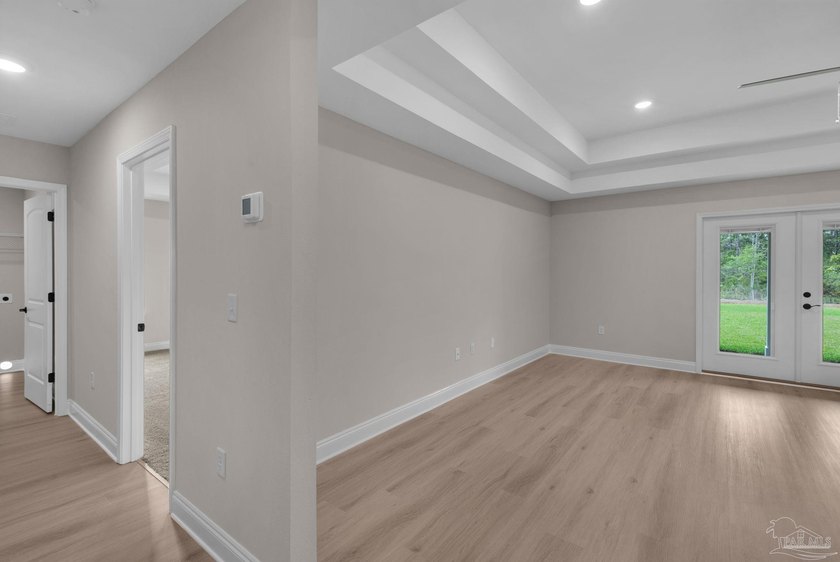 MOVE-IN READY NEW CONSTRUCTION ON 0.5 ACRES! // The *OSCEOLA* - photo 9