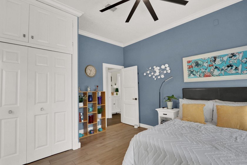 Experience the charm of a Key West-inspired retreat in the heart - photo 31