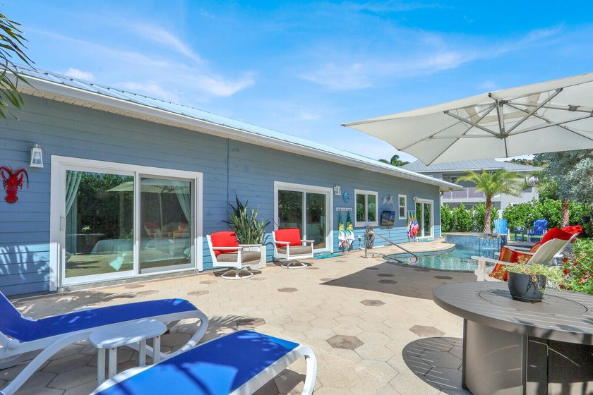 Experience the charm of a Key West-inspired retreat in the heart - photo 39