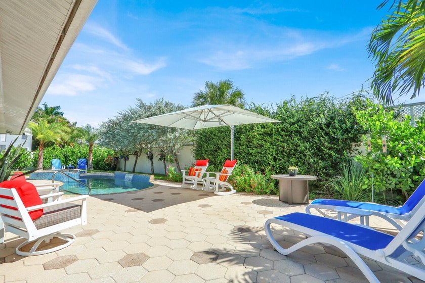 Experience the charm of a Key West-inspired retreat in the heart - photo 40