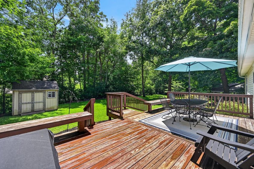 This 3-bedroom ranch offers a spacious, functional layout with a - photo 32