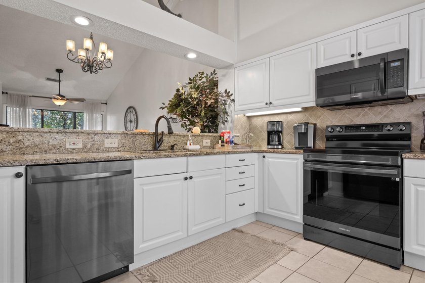 Welcome to this 2-bedroom, 2-bathroom condo in the prestigious - photo 14
